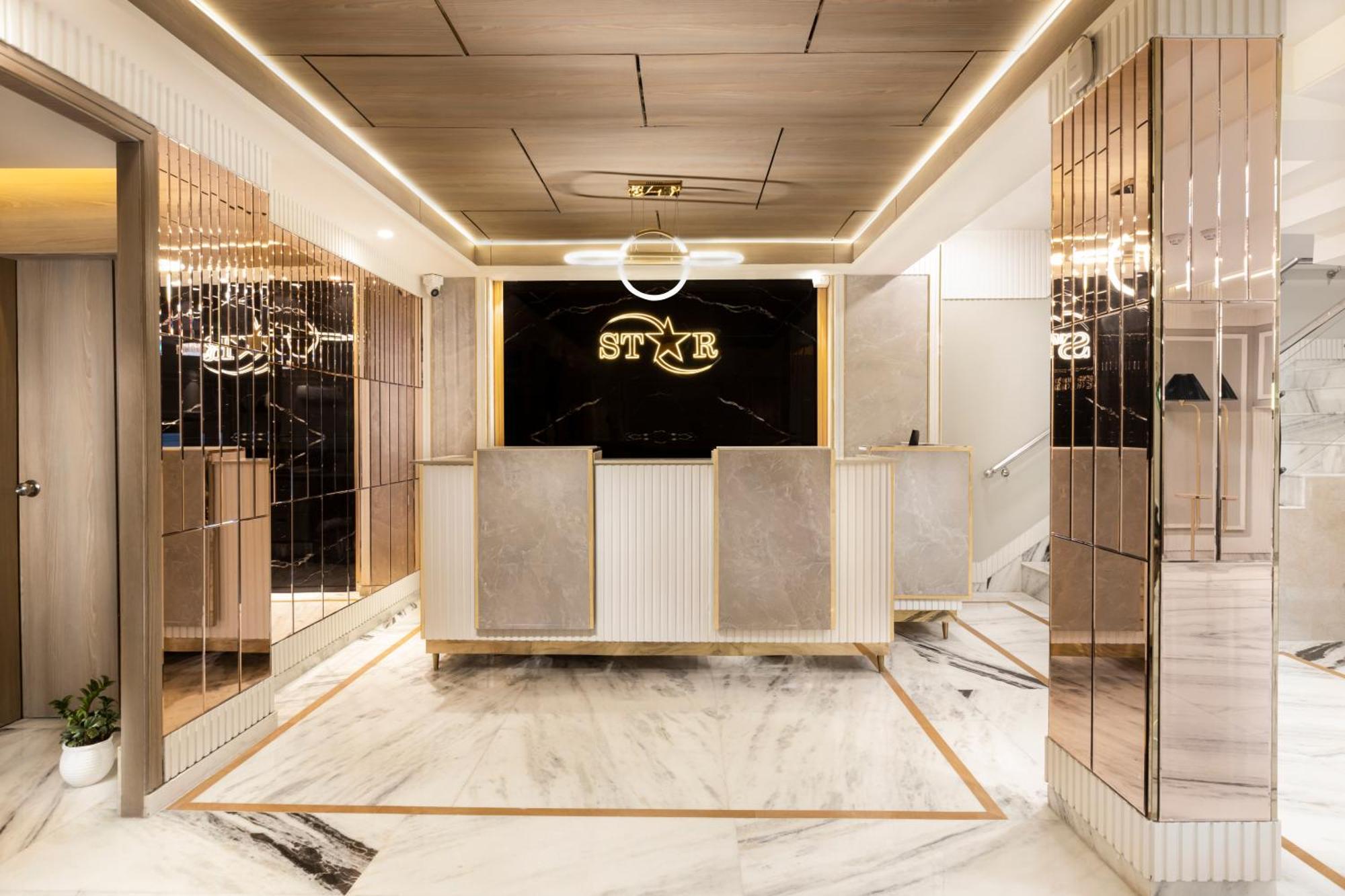 Hotel Star By Star Group- Near Delhi Airport Nuova Delhi Esterno foto